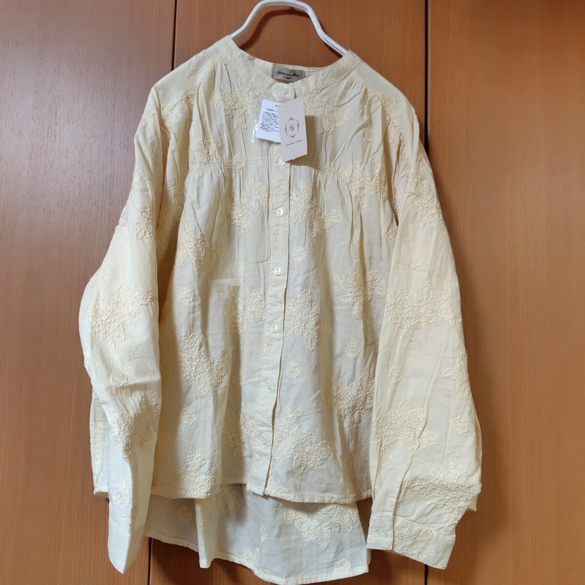 SM2  バンドステッチ風総刺繍ブラウス 新品 サマンサモスモス拍卖