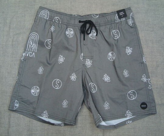 新品RVCA (ルーカ) メンズボードショーツ/サーフトランクスBARNES ELASTIC SHORT BC041-510(カラー:BLACK PRINT) Sサイズ拍卖