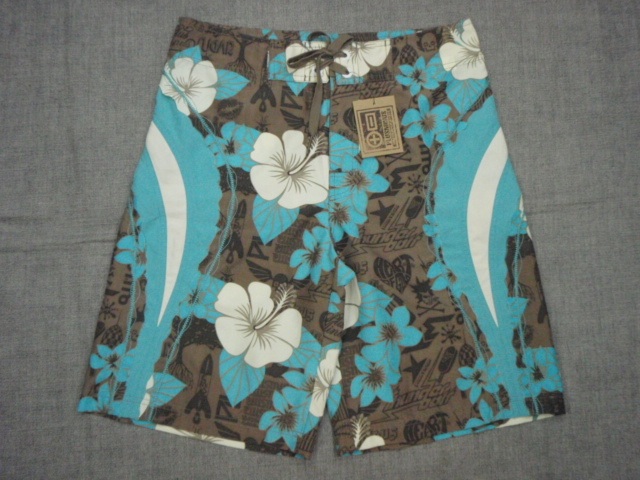 新品CHIEMSEE(キムジー) プラスマイナスメンズボードショーツRUDENESS 66911(S)拍卖