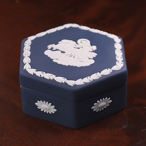 ウェッジウッド キャンディボックス Wedgwood ブルージャスパー(ポートランド) ヘキサゴナル ST53拍卖