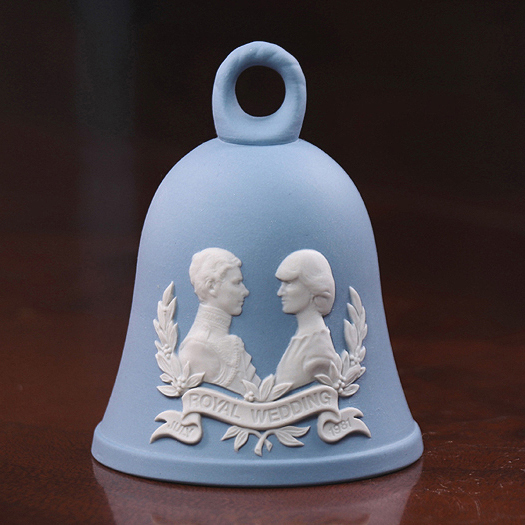 ウェッジウッド ベル Wedgwood ブルージャスパー 1981ロイヤル・ウェディング ST39拍卖