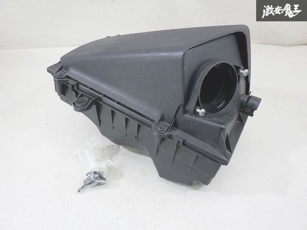 【ストア出品!】 アウディ 純正 GH-8NAUQ TT クーペ エアクリーナー エアクリ 即納 1J0 129 614 棚4-4拍卖