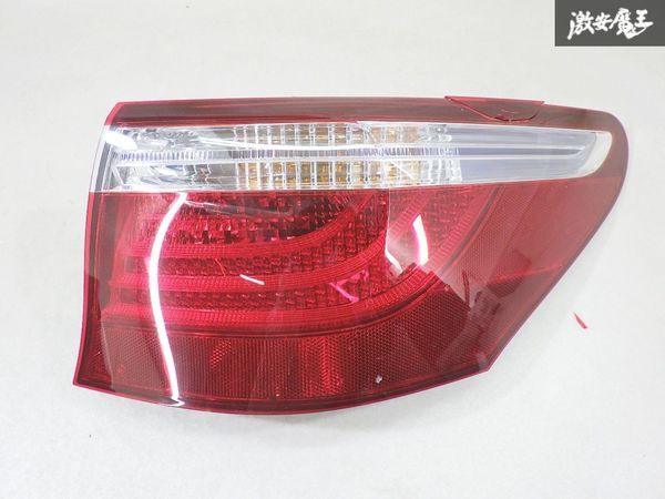 【点灯OK!】 LEXUS レクサス 純正 UVF46 LS600h 前期 テールライト テールランプ 外側 片側のみ KOITO 50-89 即納 棚8-3拍卖