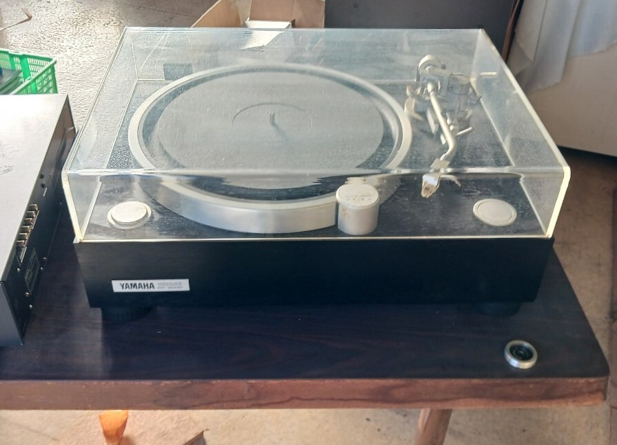 ヤマハ GT-2000 レコードプレーヤー YAMAHA拍卖