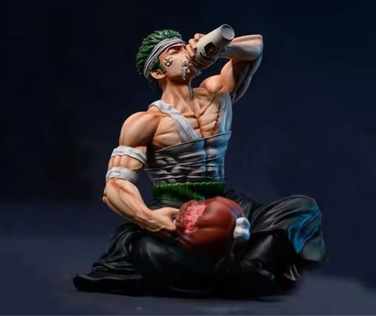 ワンピース ロロノア・ゾロ 酒盛り フィギュア PVC製 15cm 新品 限定品 レア 拍卖
