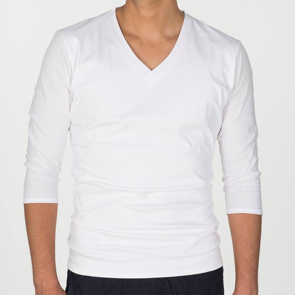 新品 FERGUS MACROIF ファーガスマックロイフ ホワイト Vネックカットソー拍卖