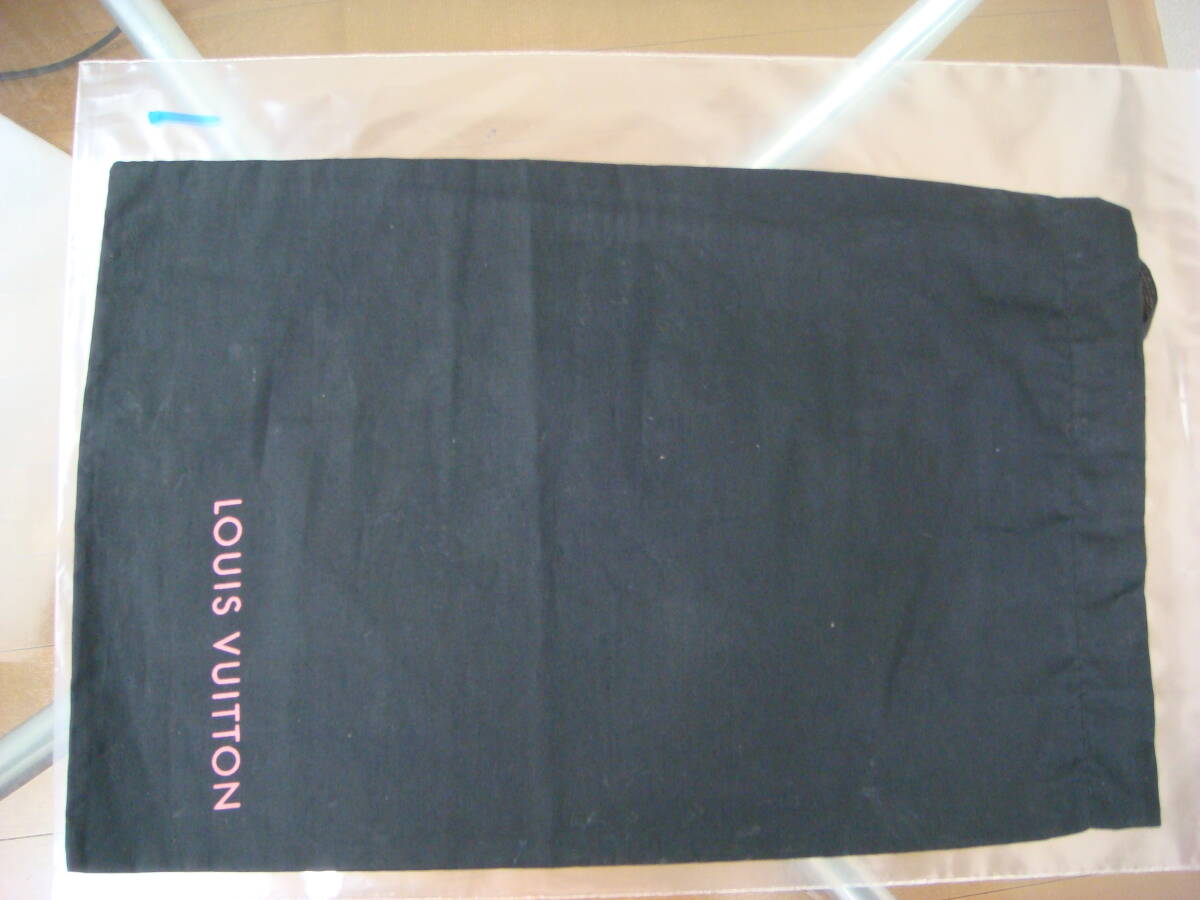 ルイヴィトン ポーチ 9種類 ストール エトール ショール マフラー入れ拍卖