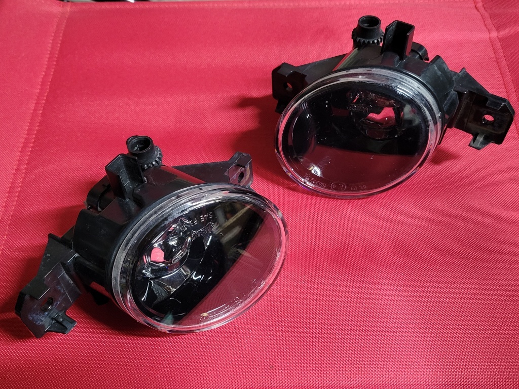 ☆美品!点灯確認済み!!☆ 日産 エクストレイル(T32系)モードプレミア純正フォグランプ 左右セット 流用も拍卖