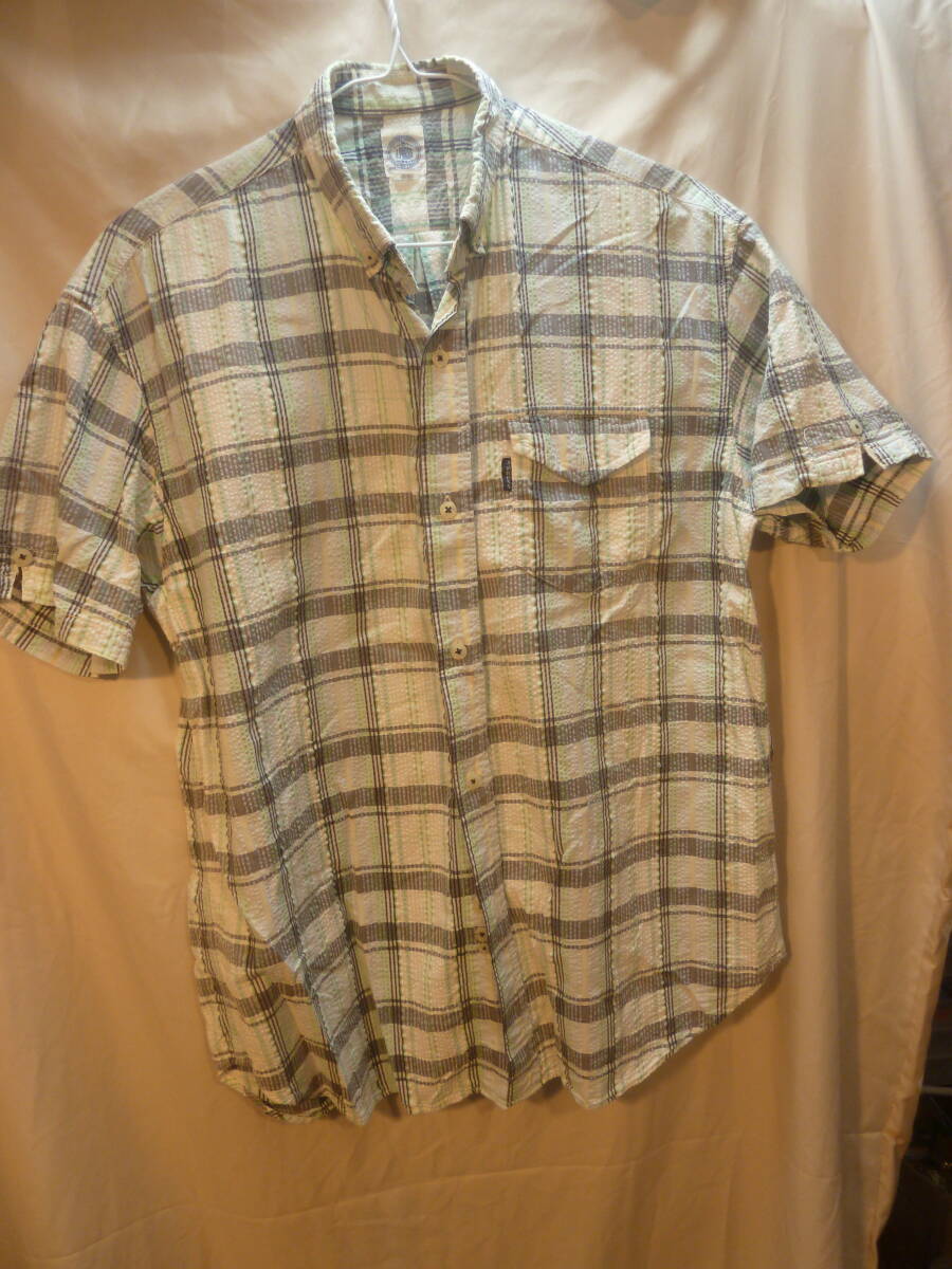 3つともMサイズ ①J.Pressの半袖ボタンダウンのシャツ ②開襟シャツ、麻55%、ユニクロ ③開襟の半袖シャツ拍卖