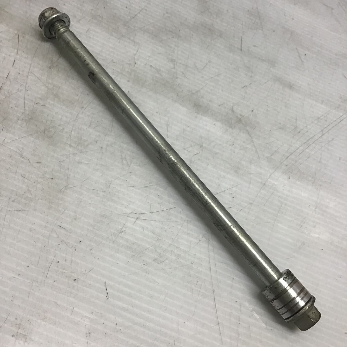 A26-43 スズキ アドレス125 DT11A アクスルシャフト 純正部品拍卖