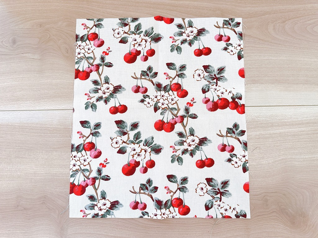 ■手芸材料■Cath Kidston / キャスキッドソン キャンバス生地■CHERRY SPRING / チェリー・スプリング■ハギレ 北欧 ファブリック拍卖