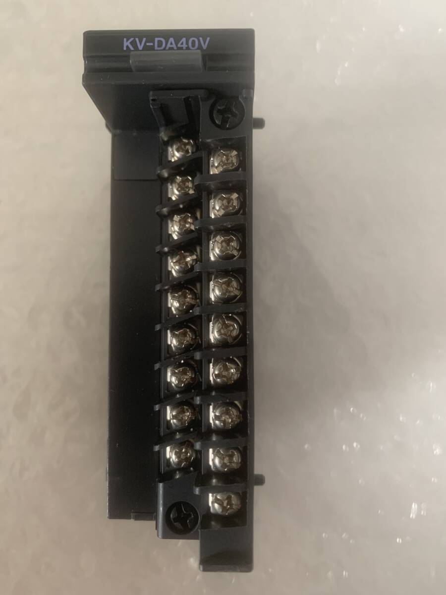 K002-18-3 KEYENCE製アナログ出力ユニット KV-DA40V拍卖