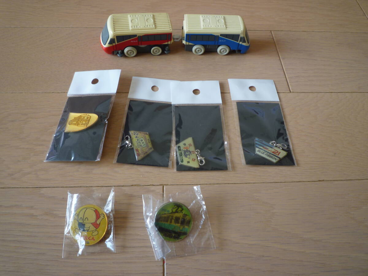 伊豆急全線ウォーク ピンバッジ & チョロQセット拍卖