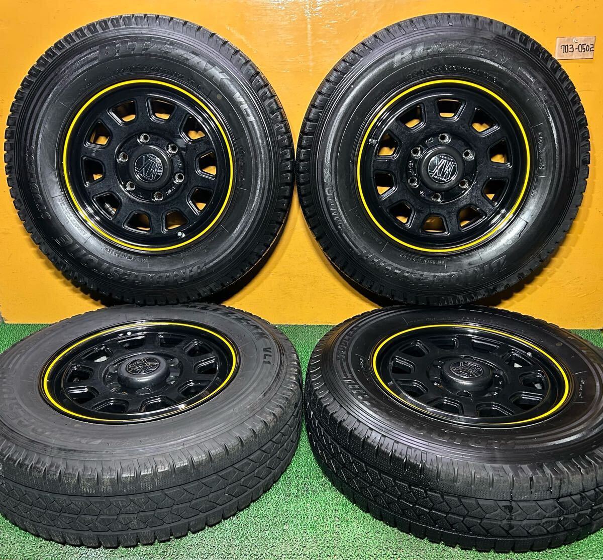 *冬用 195/80R15 107/105L LT BRIDGESTONE BLIZZAK VL1 【15×6.0J +33 PCD:139.7×6H ハブ径: 110mm】*ハイエース等に拍卖