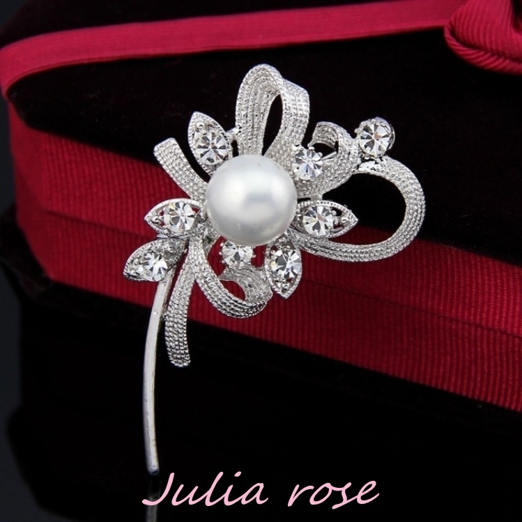 リボンブーケと一粒パールのブローチ 1粒パール(フェイク)花束のようなデザイン ラインストーン 新品拍卖