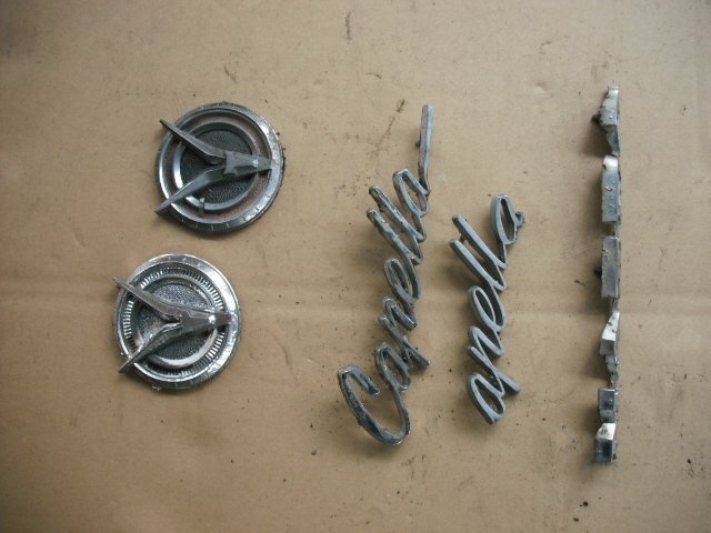 『B252』S122A,12A,カペラ ロータリークーペ,RX2,GS,RE,クォーター エンブレム トランク エンブレム サイド,e5前z M122B,M10A,M13P,RX3拍卖