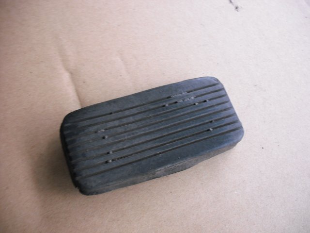 『B252』S122A,12A,カペラ ロータリークーペ,RX2,GS,RE,ブレーキペダル カバー he25ケース M122B,M10A,M13P,RX3拍卖