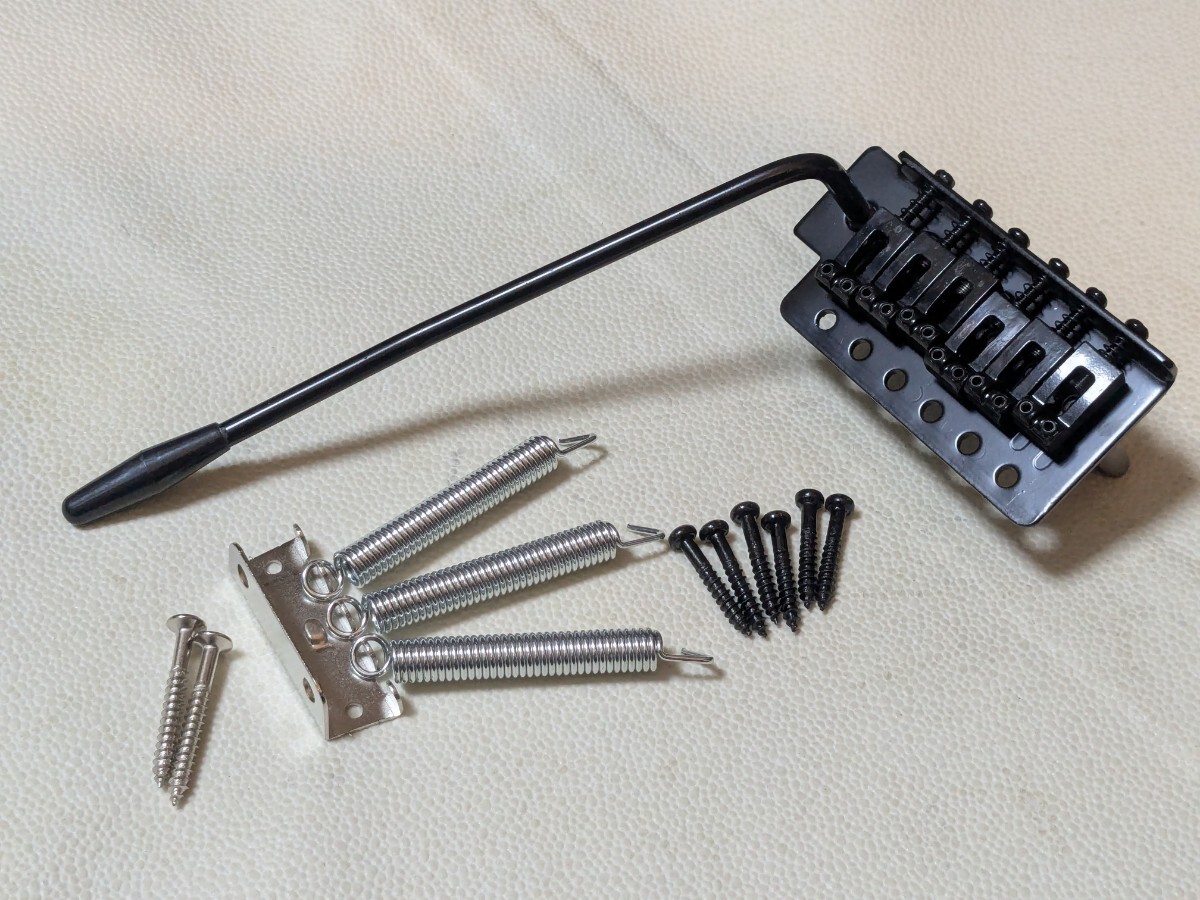 シンクロナイズドトレモロ ブロックサドル ラウンドトップ キズハガレアリ拍卖