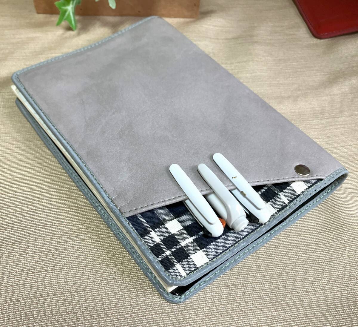B6サイズ【coverpoket付き手帳カバー】合皮/チェック■グレー拍卖