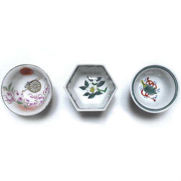 九谷焼★美陶等 盃 大砲文様 葉文様 花文様 3種拍卖