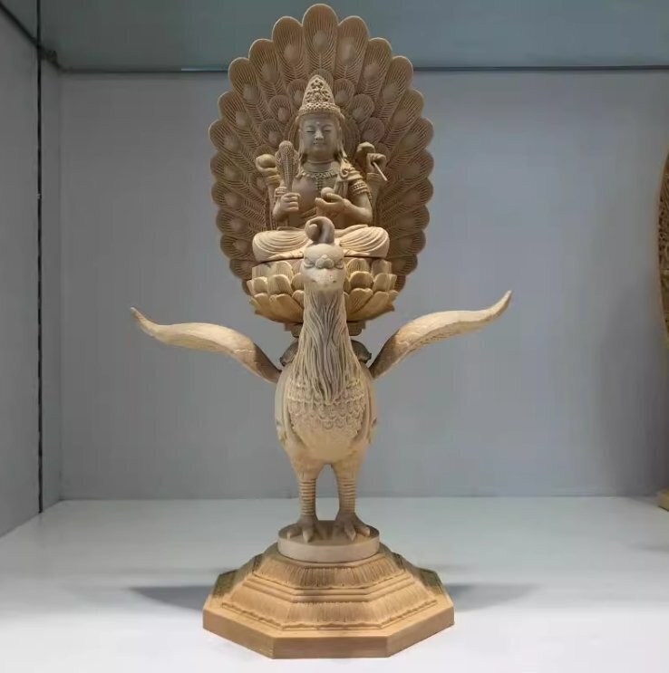 至極の木工★職人手作り 檜木 仏教工芸品 木彫仏教 精密彫刻 孔雀明王座像拍卖