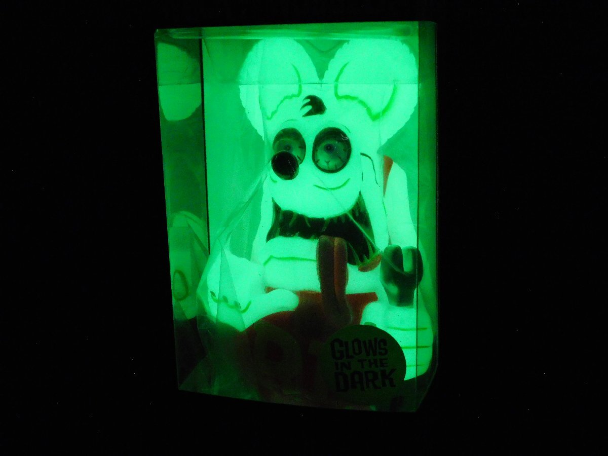 ◆送料無料◆【Rat Fink・ラットフィンク】※《ボビングヘッド ガレージ・GLOW IN THE DARK》 グローインザダーク 蓄光仕様 FUNKO拍卖
