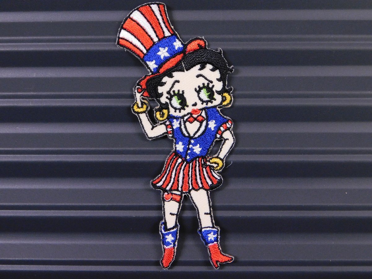 ◆送料\110◆【Betty Boop・ベティちゃん⑮】※《アイロン刺繍ワッペン》 アメリカン雑貨 刺繍ワッペン アイロンワッペン拍卖