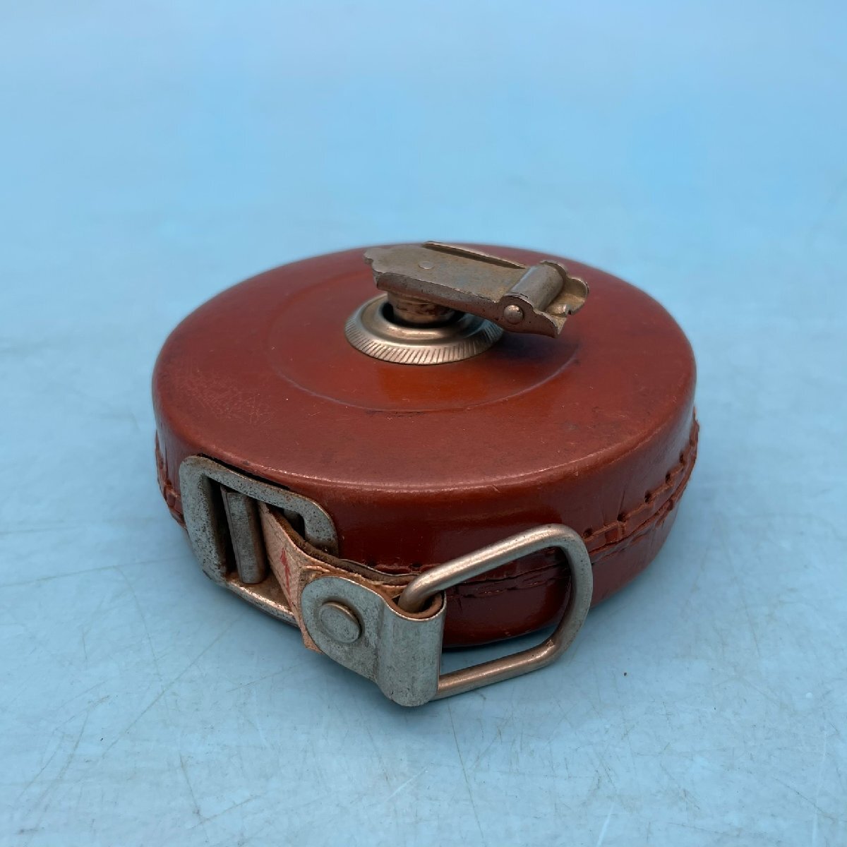 F2【16413P174】メジャー レトロ ヴィンテージ レザー 革 皮 10m スケール 測定器 巻尺 コンベックス DIY用品 アンティーク調 現状品拍卖