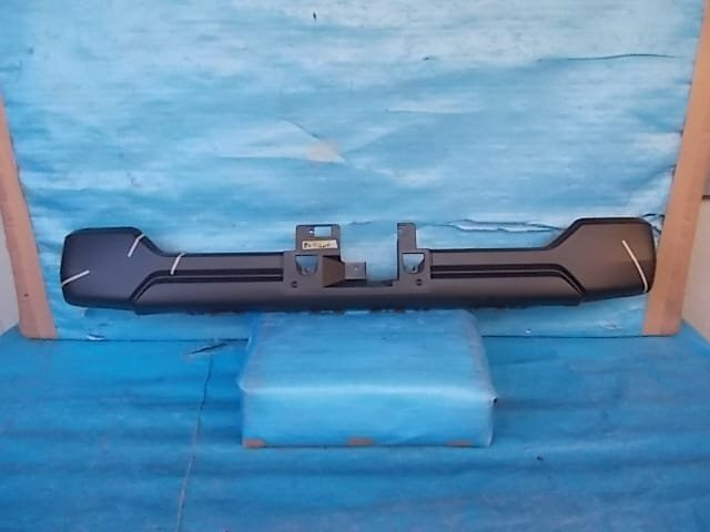 ハイゼット カーゴ S700V フロント ロアバンパー №ZBW41206拍卖