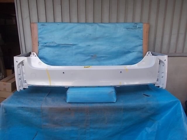 ヴェルファイア TAHA40 / AAHH40 リアバンパー №ZAI50309拍卖