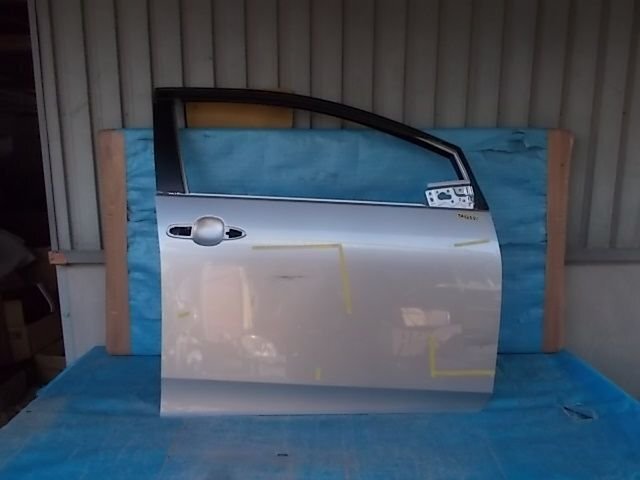 プリウス ZVW50 / ZVW51 / ZVW55 右 フロントドア №ZTA50351拍卖