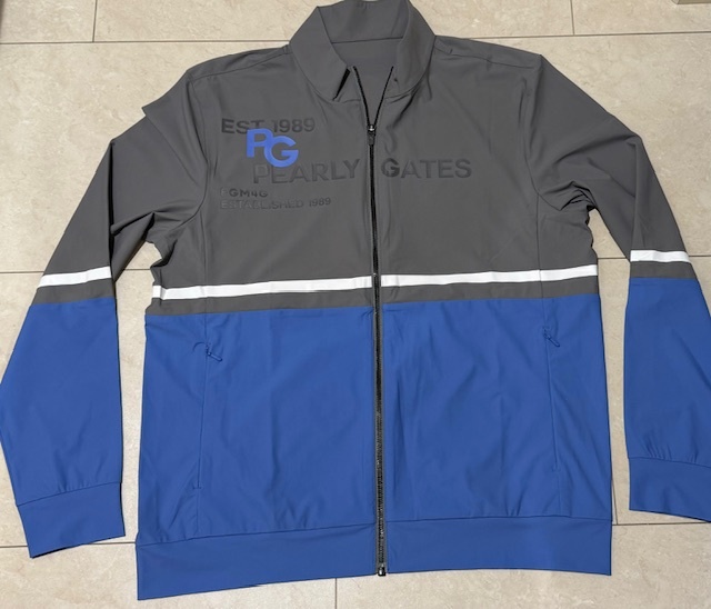 ・未使用 正規品・PEARLY GATES パーリーゲイツ 春夏秋 PGプリント ナイロン フルジップストレッチジャケット 6号 XLサイズ トライカラー拍卖