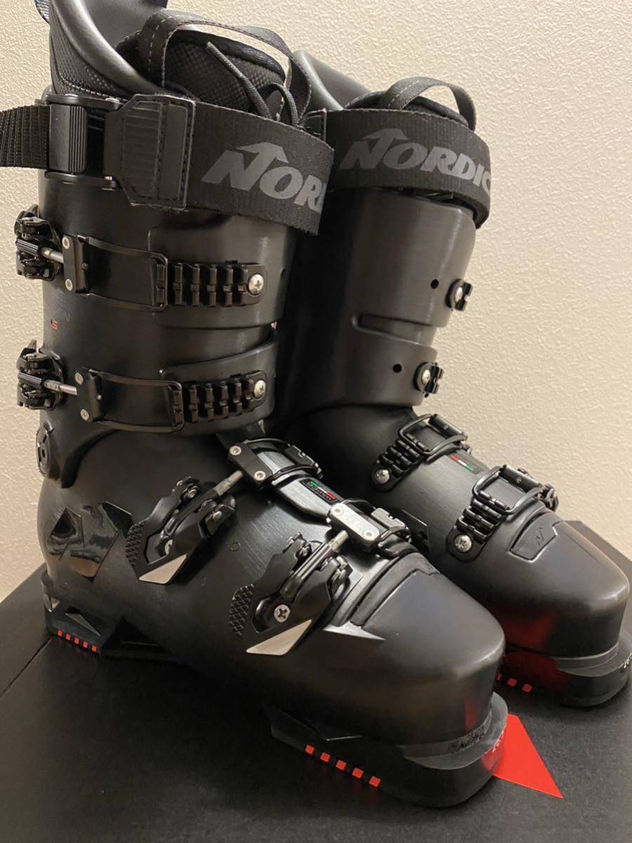 2024 NORDICA ノルディカ DOBERMANN 5 RD-S ドーベルマン スキーブーツ レーシング 26-26.5cm 5mmアップ コバカット済 新品拍卖