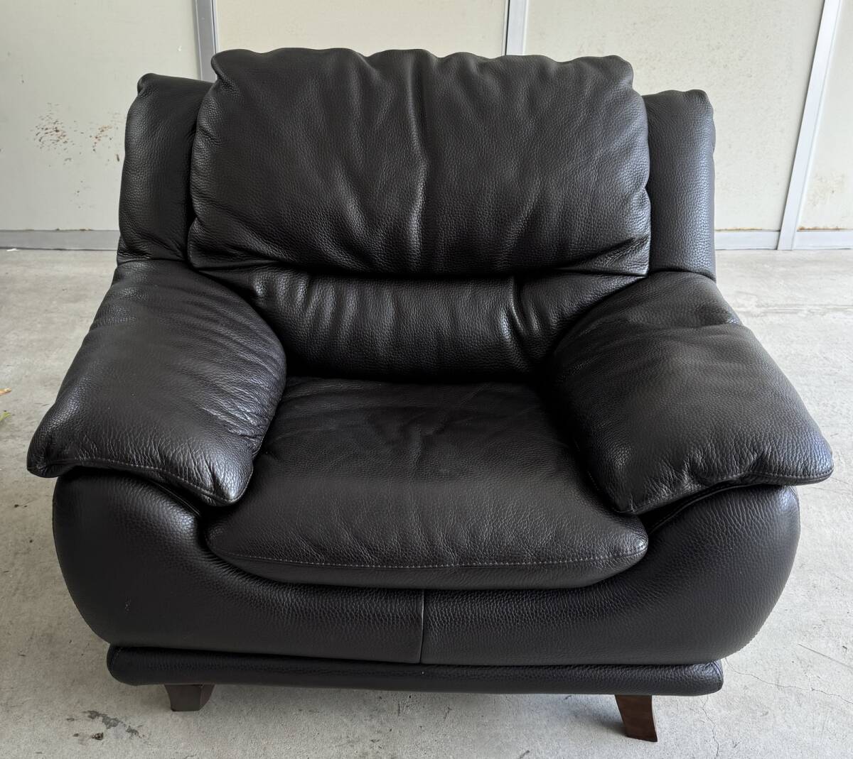 IDC大塚家具 一人ソファ ブラウン拍卖