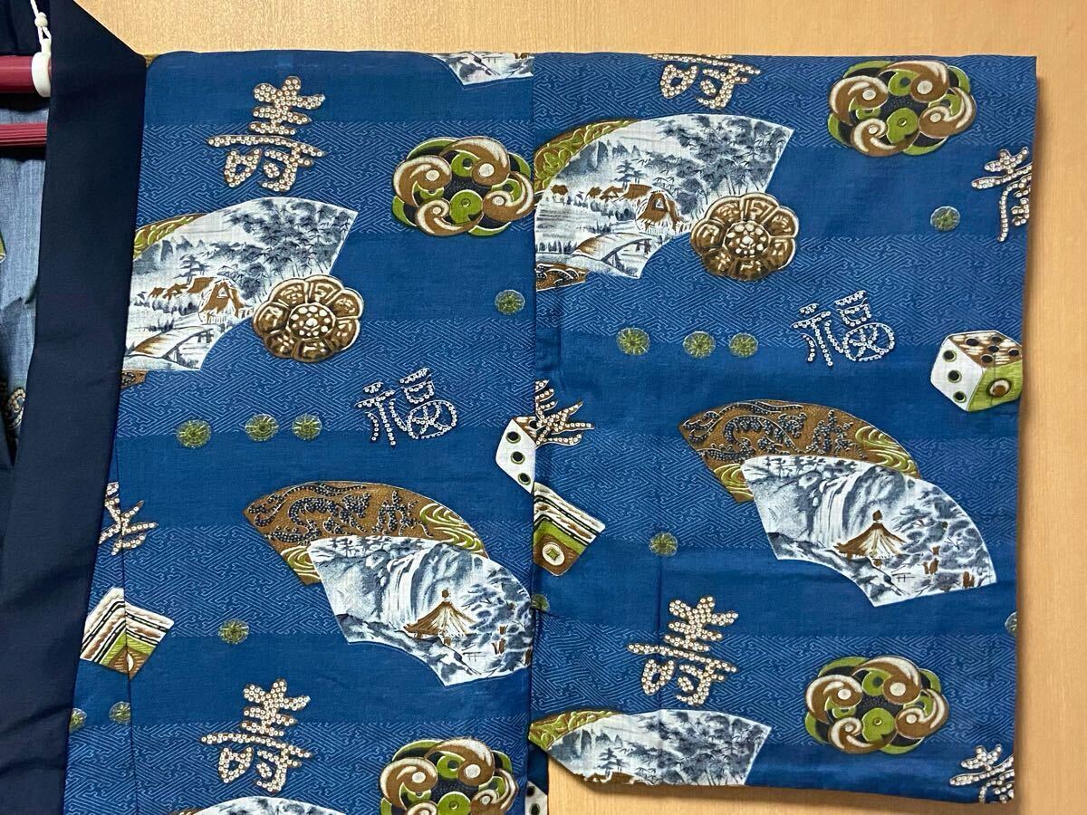 未使用◆粋♪縁起物♪ネイビー地 紗綾形 横段 扇形にサイコロ 壽 福など古典文字 山村風景 男性用 ウール単衣長襦袢拍卖