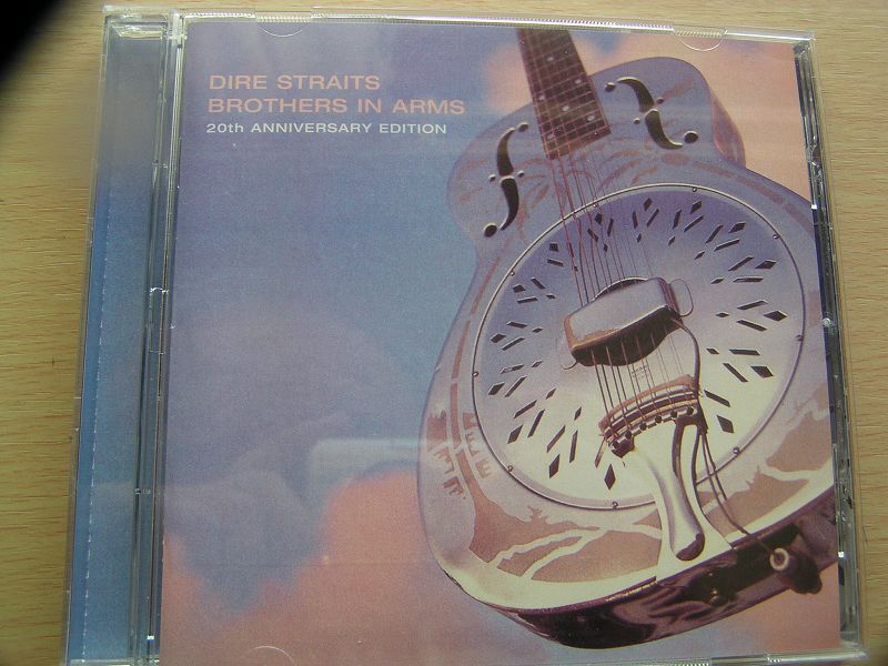 ★名盤!ダイアー・ストレイツ ブラザーズ・イン・アームス 20周年記念盤 輸入盤CD中古品★CD4枚までクリックポスト185円拍卖