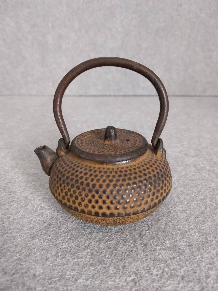 鉄瓶 水差し 書道用具 急須 ミニサイズ オブジェ 金属工芸拍卖