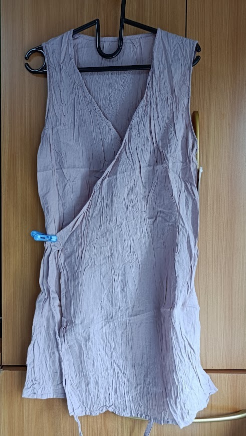 ノースリーブ カシュクール ワンピース M ピンクグレー 未使用拍卖