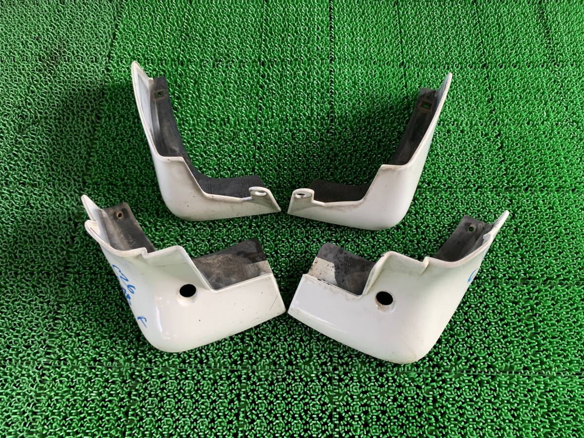 ●即決値段●日産 セレナ C26 NC26 純正 泥よけ どろよけ カバー マッドガード 左右拍卖