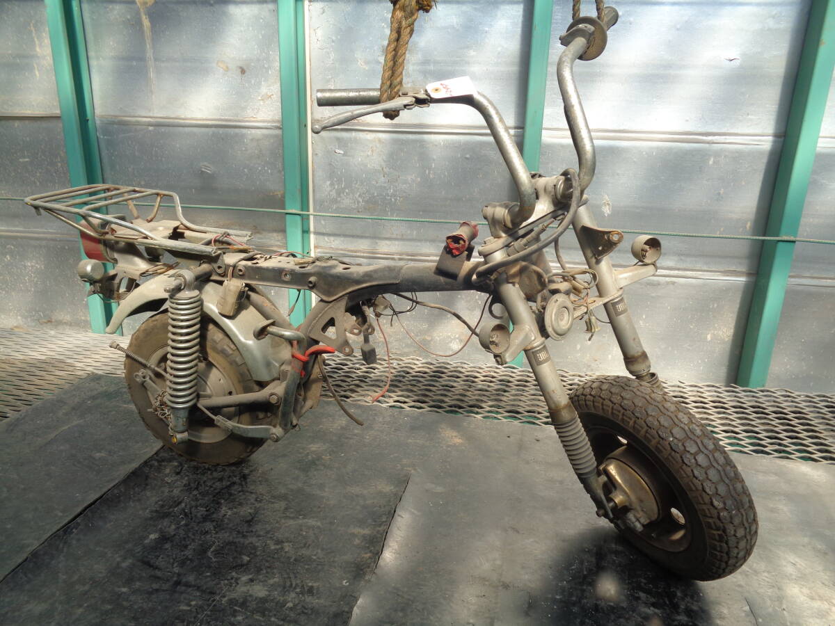 ホンダ 6V J型 モンキー50 レストア&部品取りベース車両の扱いの現状販売車両です。NO-47拍卖