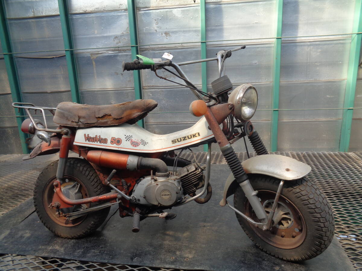 スズキ バンバン50 RV50 レストア&部品取りベース車両の扱いの現状販売車両です。NO-52拍卖