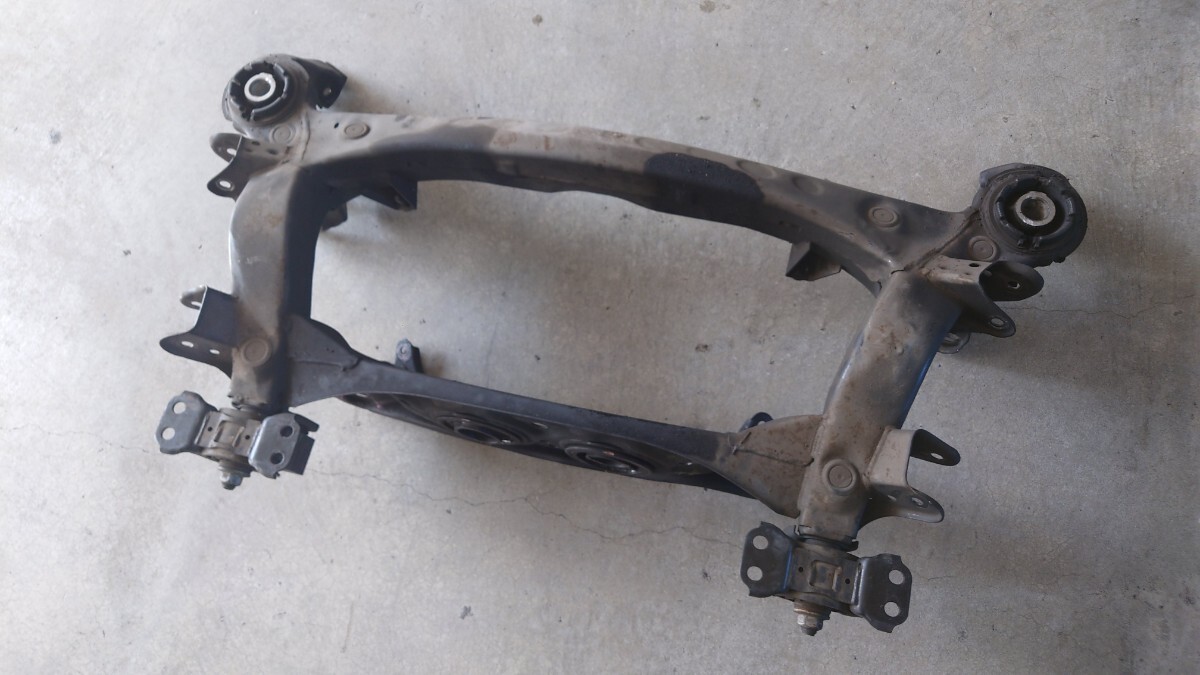 Toyota Genuine Parts for JZX100 Tourer V 1JZ-GTE Subframe 純正リアメンバー+TRDデフ強化ブッシュ2個取付済!安心の無加工品です!拍卖