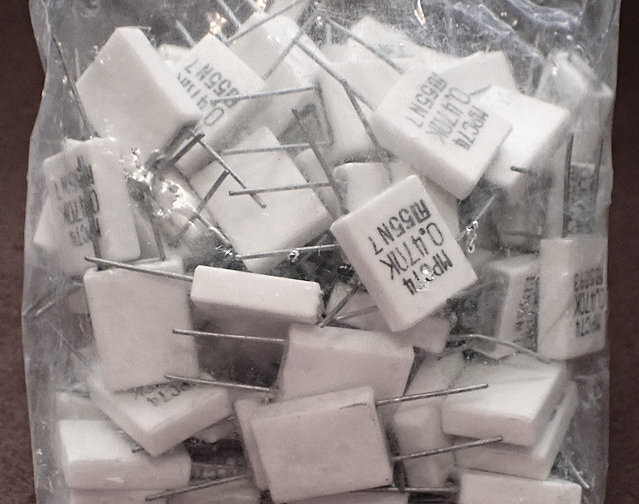 733-4:金属板抵抗 音響用 MPC74 0.47Ω(K)/5W 福島双羽 16本セットで拍卖