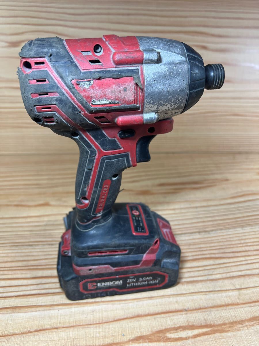 P0308-3. ENBOM IPD20Vー360 充電式インパクトドライバ バッテリー付 通電可 現状品拍卖