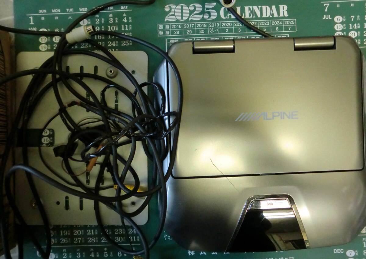 アルパイン フリップダウン《TMX-R1050VG/GB》拍卖