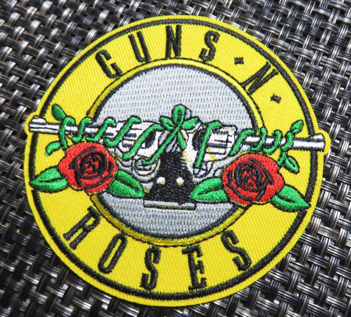 黄灰DX薔薇2丁拳銃■新品ガンズ・アンド・ローゼズUSアメリカ ロックバンド Guns n Roses 刺繍ワッペン激渋◆音楽■ミリタリー衣服DIY拍卖