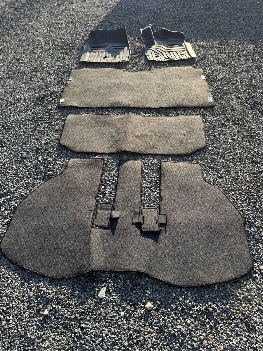 30後期 アルファード フロアマット ヴェルファイア エグゼクティブラウンジS外し 拍卖