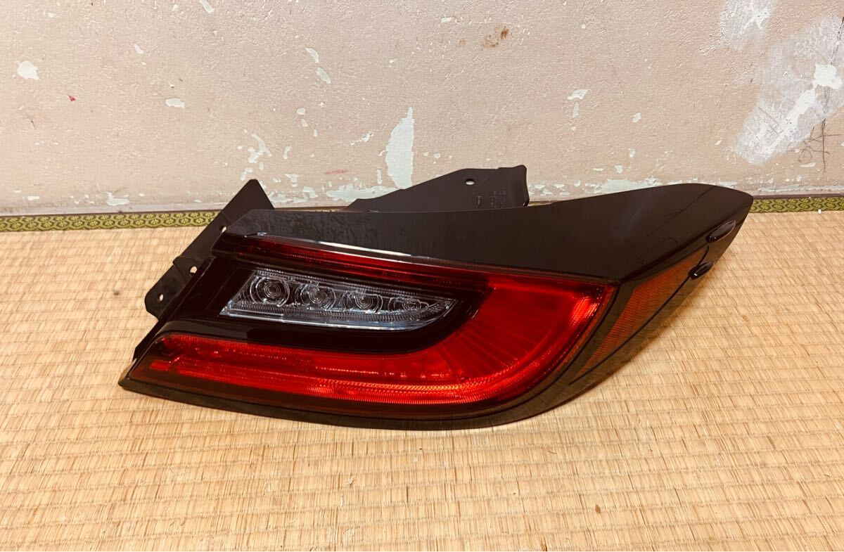 ZN8 86 ZD8 BRZ 純正 右 テールライト LED MA テールランプ ライト ICHIKOH D258 001拍卖