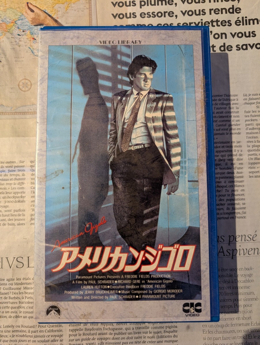 VHS映画【アメリカン・ジゴロ 1980年】リチャード・ギア ローレンハットン ヘクターエリゾンド 80年代拍卖