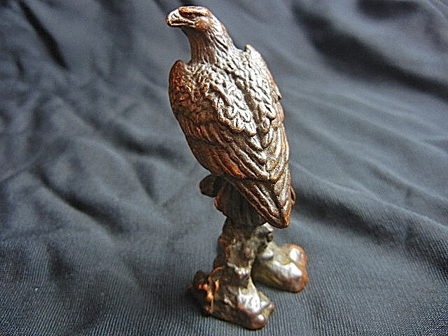★合金銅器★TLQ1003 最上級工芸品 鷲鷹 高さ64mm文房風水装飾置物お祝い景品 豪華ギフト箱付き 超勧め拍卖